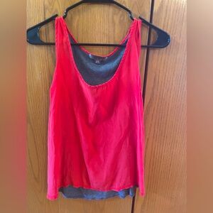 Red and grey tank